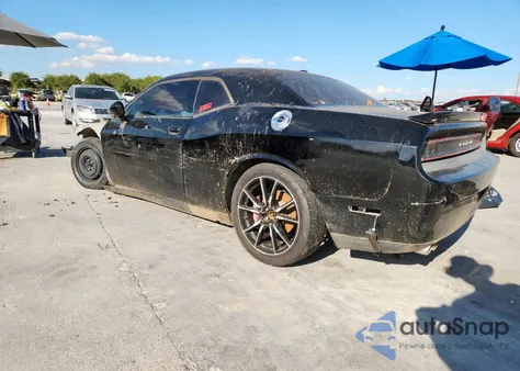 2014 Dodge Challenger R/T z USA, uszkodzony, nr VIN 2C3CDYBT6EH100537